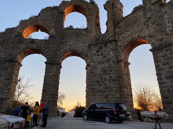 Foto - Tam 63 yıldır! Tarihi kent ailenin geçim kapısı oldu