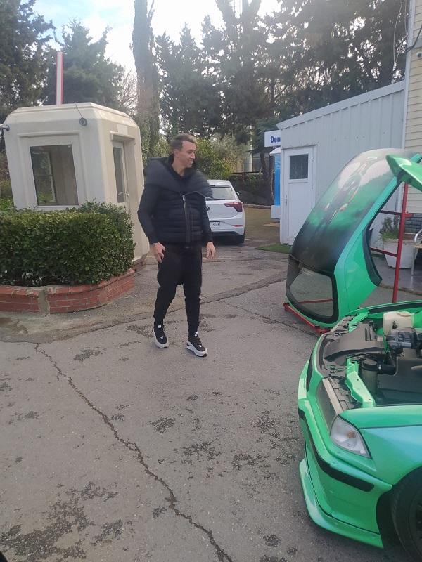 Foto - Tam 750 bin lira! Böyle sürpriz görülmedi |Hayranı olduğu Muslera'yı böyle duygulandırdı