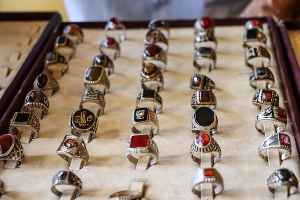 Foto - Tam 77 yıldır gümüş İşledi: Onlara adeta can veren, ilgi duyan kuyumcu!