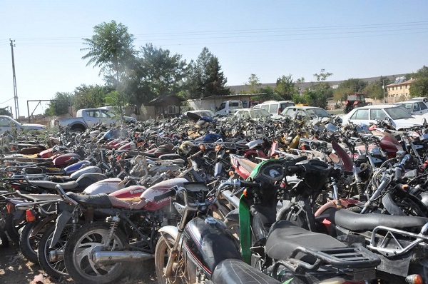 Foto - Tam 9 sene sonra motosikletine kavuştu