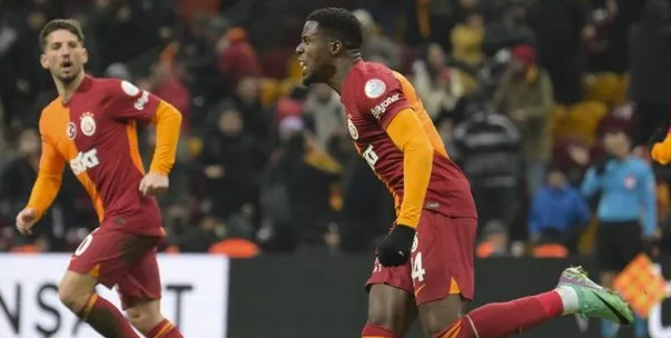 Foto - Tam anlamıyla olay çıkacak: Perşembe'nin Gelişi Çarşamba'dan Bellidir… Flaş gelişme…