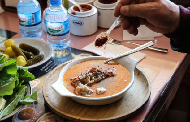 Foto - Tam bir kolajen deposu: Paça suyu deyip geçmeyin kemikleri sağlamlaştırıyor, vücuttaki toksinleri atıyor! Kelle paça çorbası faydaları 