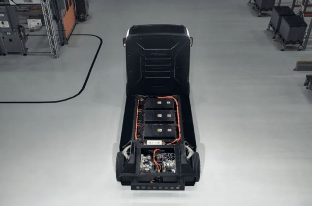 Foto - Tamamen kabloyla kontrol edilen kamyon tanıtıldı! İşte Ree P7-C'nin özellikleri