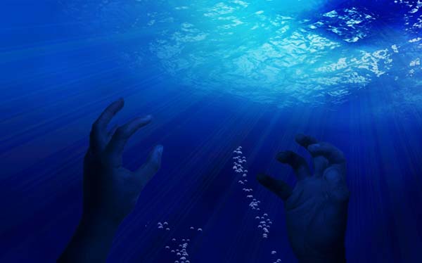 Foto - Tamamen yanlış biliyoruz! Bir insan gerçekte nasıl boğulur?