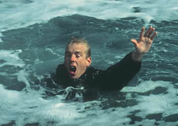 Foto - Tamamen yanlış biliyoruz! Bir insan gerçekte nasıl boğulur?