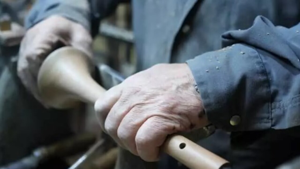 Foto - Tanesi 15 bin TL’den alıcı buluyor! Gaziantepli usta günde 10 adet üretiyor