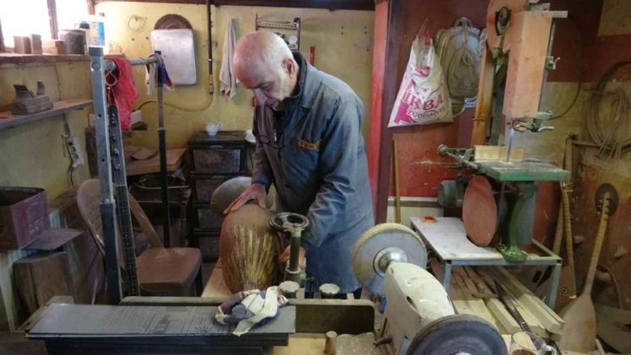 Foto - Tanesi 30 bin TL’den kapışılıyor! Harıl harıl ondan üretiyor! Millet kuyruğa girmiş durumda