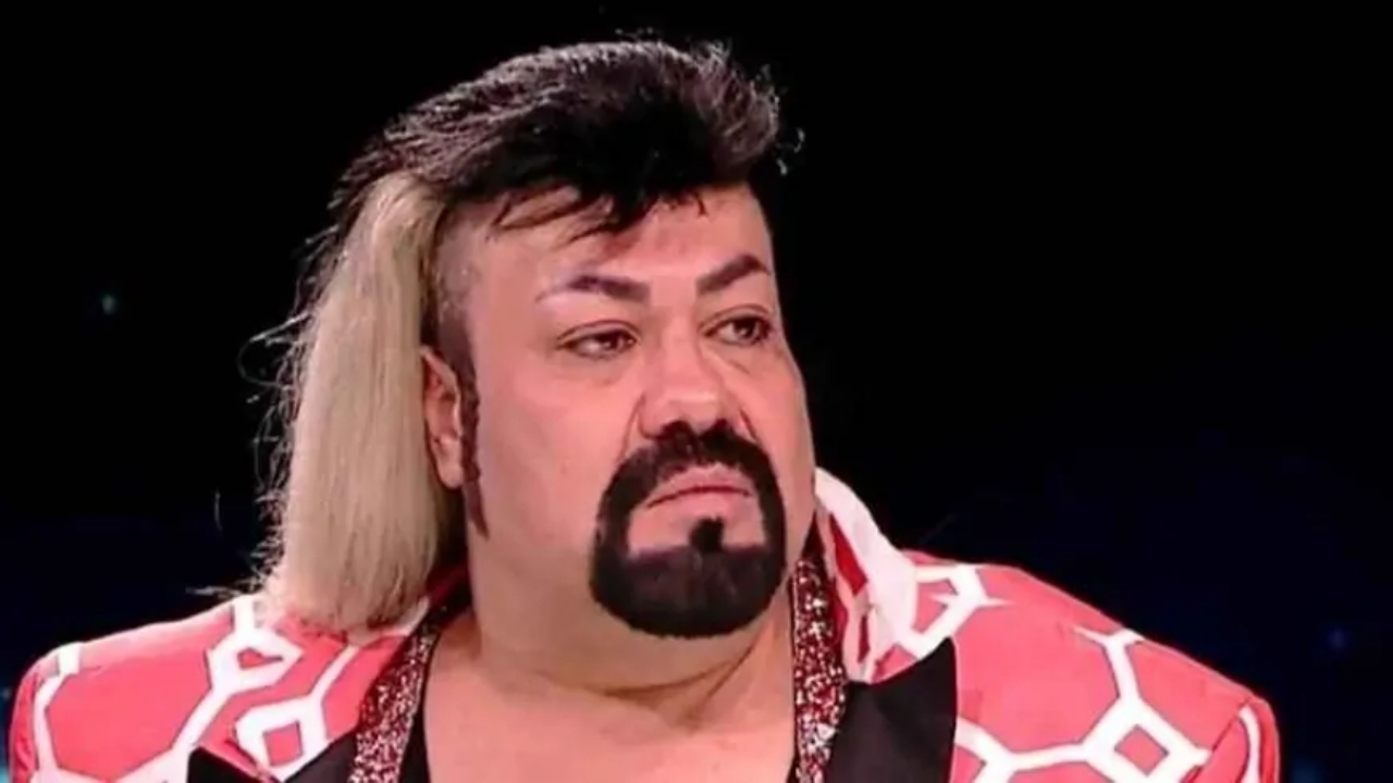 Foto - Tanımak neredeyse imkansız! Kobra Murat peruğunu çıkardı, resmen olay oldu