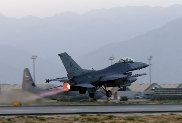 Foto - Tanımlanamayan cisimler dünyada endişeye neden olmuştu! UFO alarmı sonrası ABD'den flaş açıklama