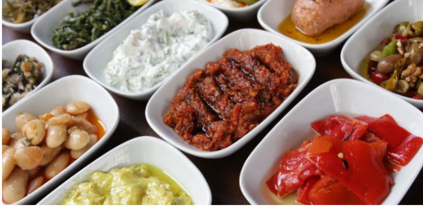 Foto - Tanıtımda dikkat çeken detaylar! İşte UEFA'nın Türkiye'den seçtikleri