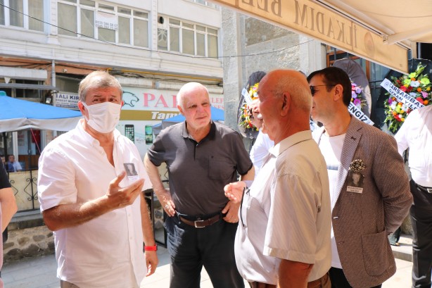 Foto - Tanju Çolak’tan babası Mustafa Çolak'a son görev