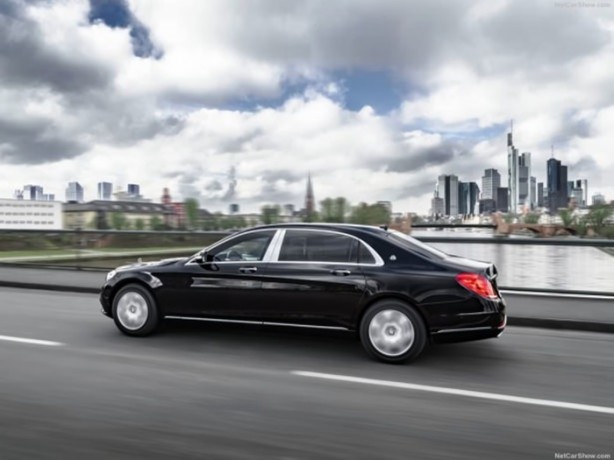 Foto - Tank gibi Mercedes!