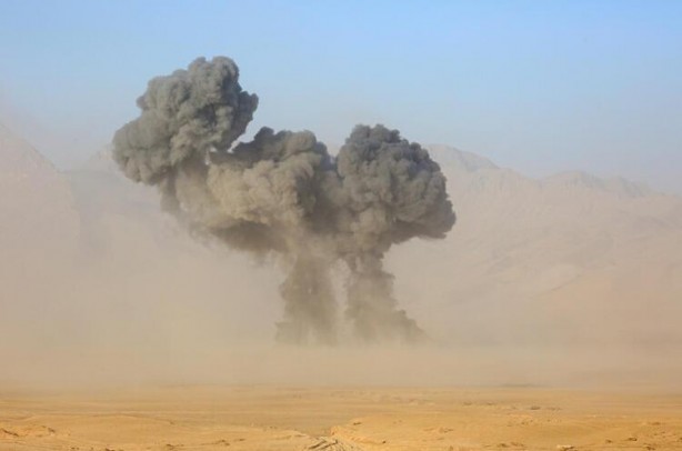 Foto - Tanklar göründü, kriz patladı! Taliban’a karşı en büyük üssü harekete geçirdiler