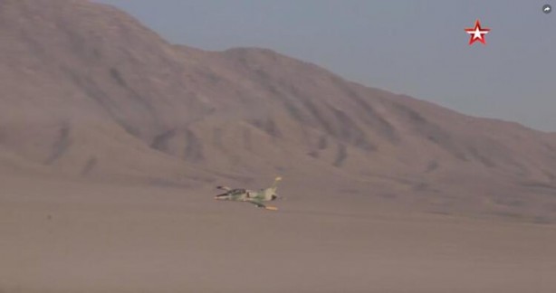 Foto - Tanklar göründü, kriz patladı! Taliban’a karşı en büyük üssü harekete geçirdiler