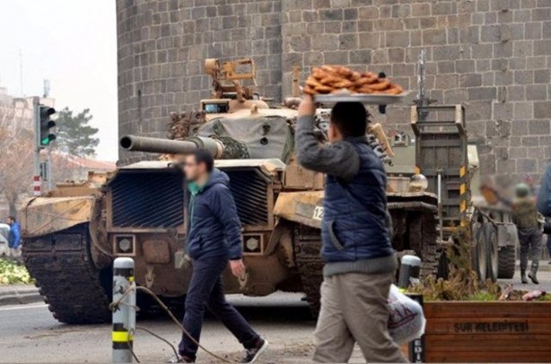 Foto - Tanklar Sur'a girdi