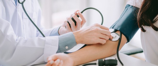 Foto - Tansiyonu hızlı bir şekilde düşürme yöntemi