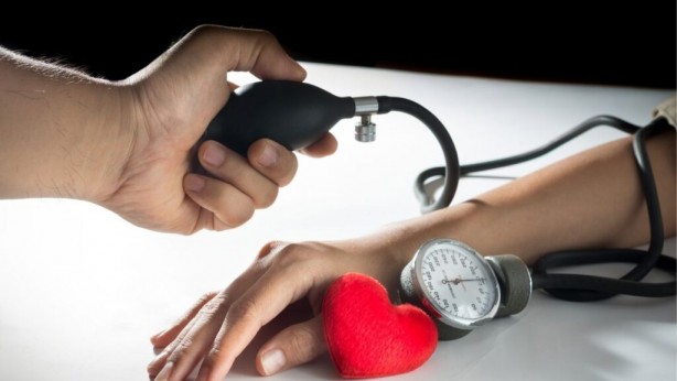 Foto - Tansiyonu hızlı bir şekilde düşürme yöntemi