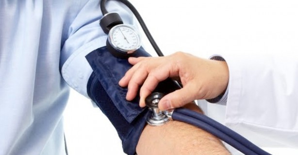 Foto - Tansiyonu hızlı bir şekilde düşürme yöntemi