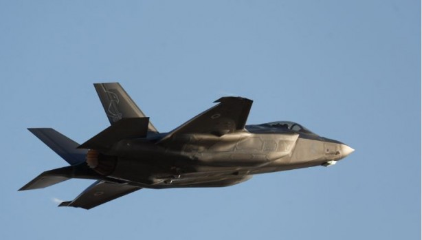 Foto - Tansiyonu yükseltecek gelişmeyi Husiler duyurdu! İngiltere ve ABD Yemen'i vurdu