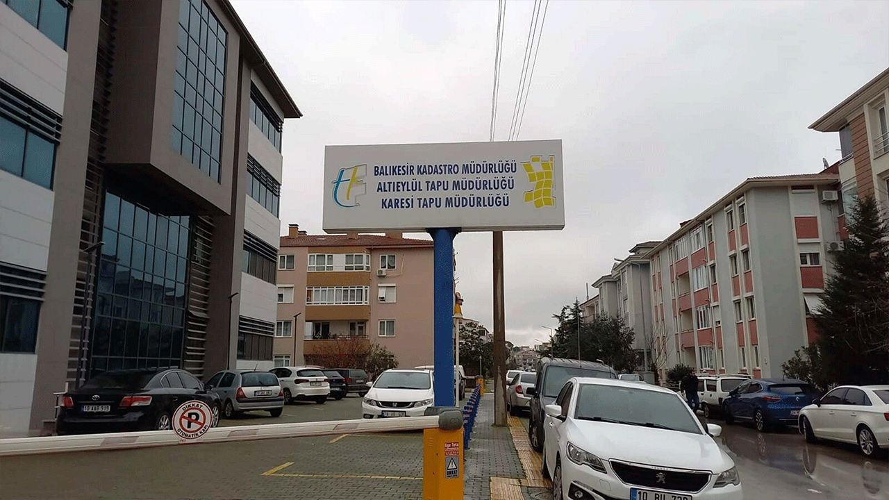 Foto - Tapu Müdürlüğünde Türkiye'yi ayağa kaldıran olay! 15 yaşında çocuk doğum yaptı sonrası felaket