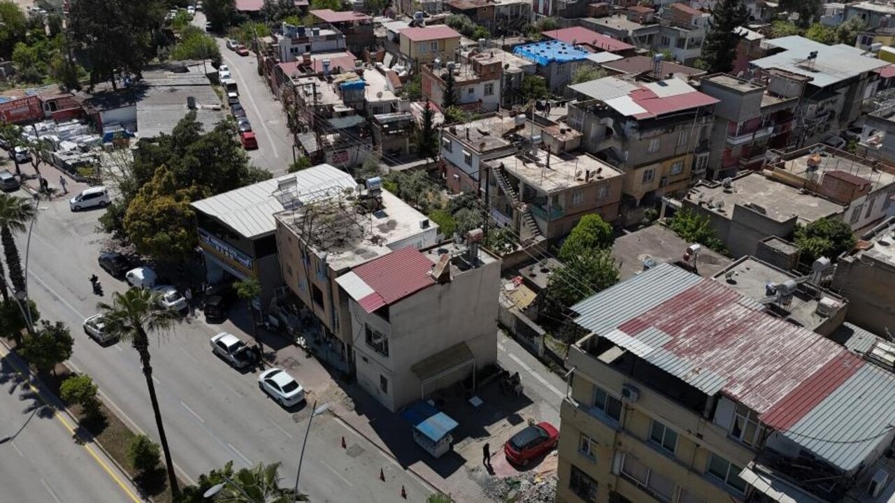 Foto - Tapulu arazilerindeki evlerden zorla çıkartılacaklar! CHP’li belediyeden vatandaşı evsiz bırakma tehdidi