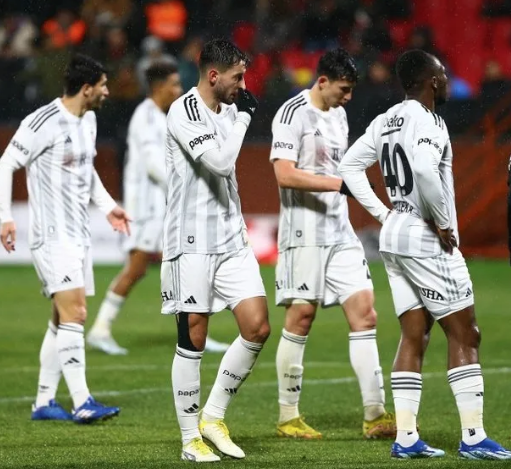 Foto - Taraftara kötü haber engellenecek mi? Apar topar karar alındı: Böylesi daha önce görülmedi…