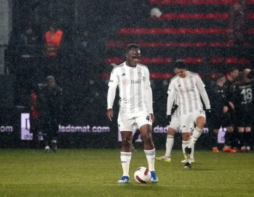 Foto - Taraftara kötü haber engellenecek mi? Apar topar karar alındı: Böylesi daha önce görülmedi…