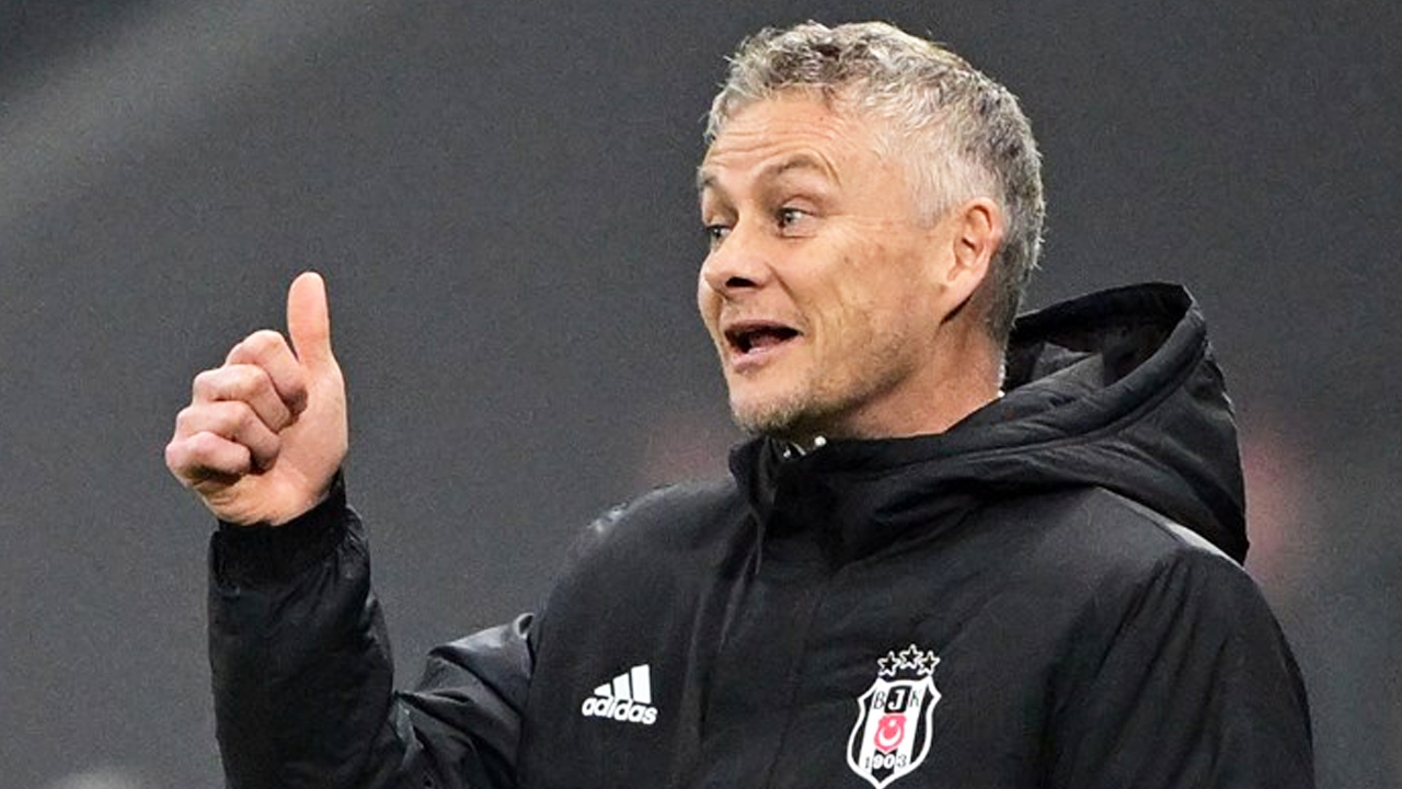 Foto - Taraftardan sert sözler geledursun… Solskjaer kafa buluyor: Sen iyi misin Norveçli!