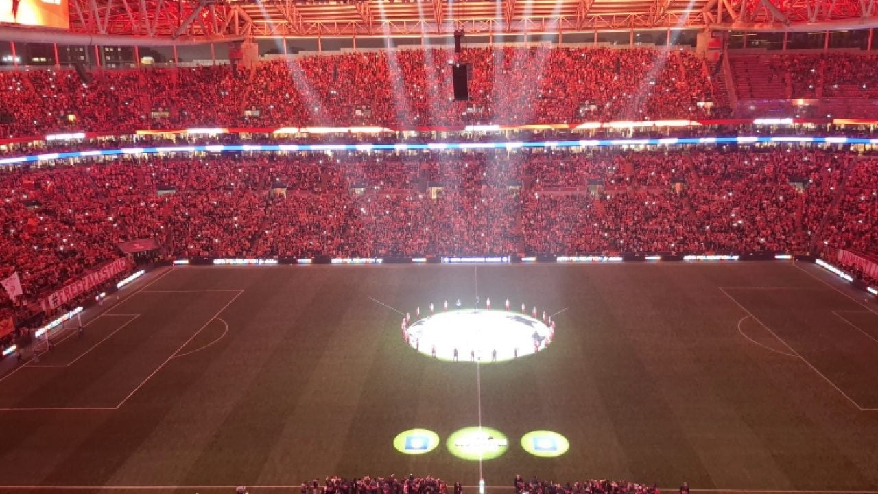 Foto - Taraftarlar sinirlendi: Barça'dan Galatasaray'a 'yapay ıslık' suçlaması