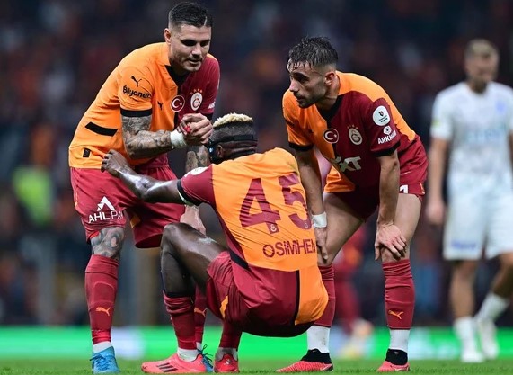 Foto - Taraftarlar kahrolacak! Galatasaray'da Osimhen'in durumu belli oldu