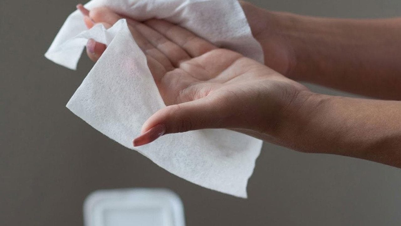 Foto - Tarih belli oldu! Milyonlarca kişinin kullandığı ıslak mendil için yasak geliyor