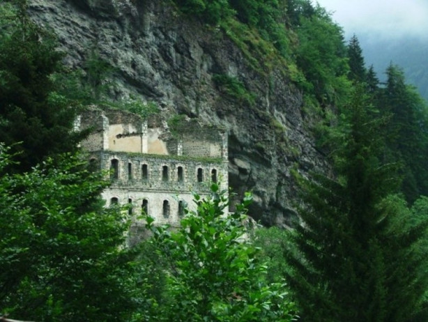 Foto - Tarih kokan şehir: Trabzon