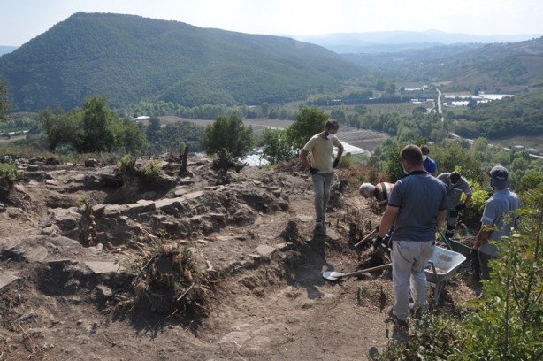 Foto - Tarih ve kültür zengini bölgeye binlerce yıllık dokunuş