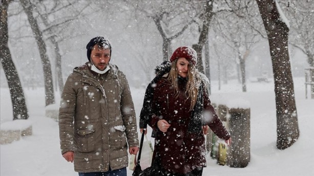 Foto - Tarih verdi! İstanbul için yeni kar uyarısı