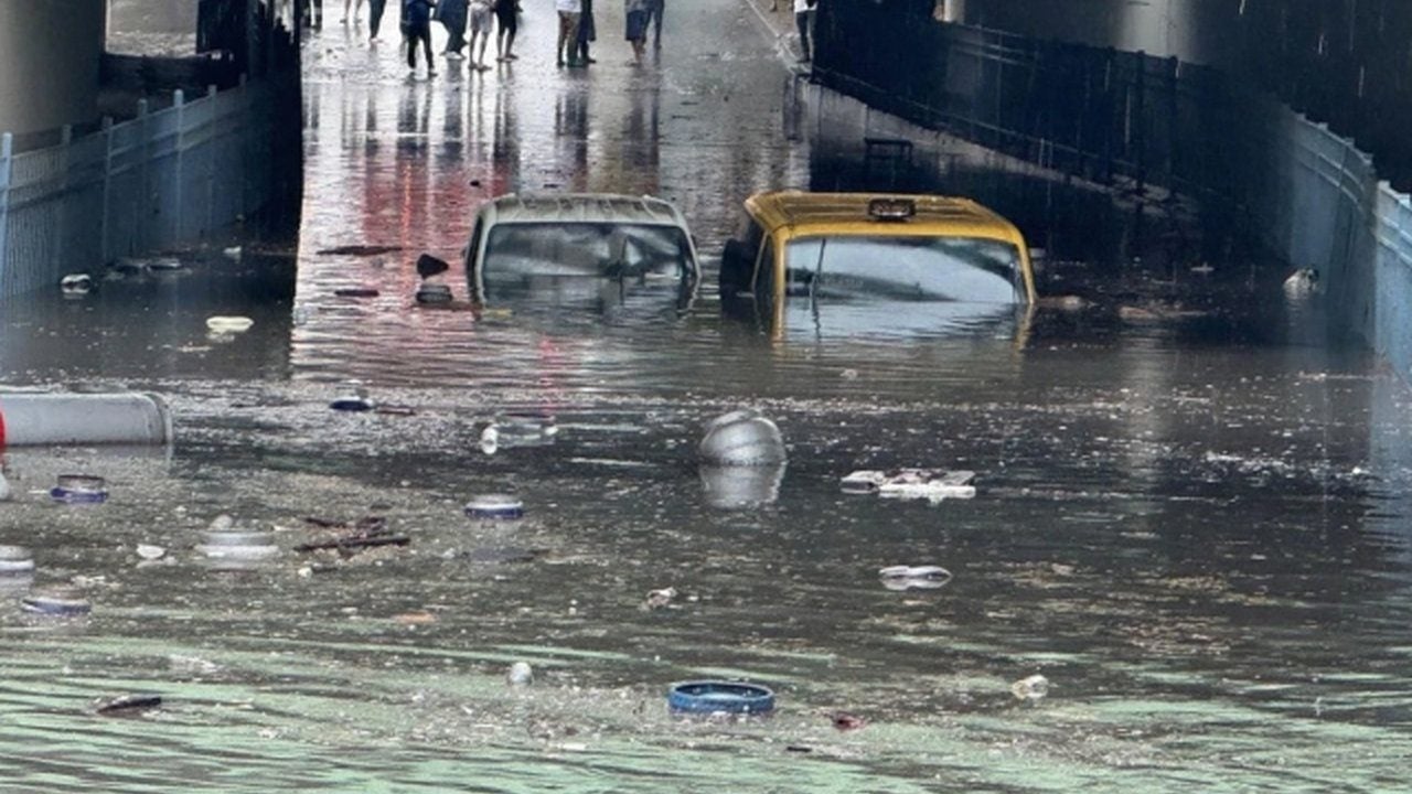 Foto - Tarih verildi, o güne aman dikkat! 7 kişinin hayatını kaybettiği İstanbul için yeni sel uyarısı