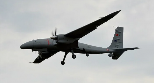 Foto - Tarihçi Erhan Afyoncu, TB2 SİHA'ları yapan Bayraktar ailesiyle ilgili çarpıcı gerçeği açıkladı: Bunu unutuyorlar