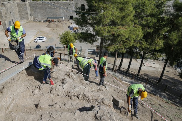 Foto - Tarihçiler dikkat! Diyarbakır için duyuru yapıldı! Sebebi ise... O bölgeden tarih fışkıracak...