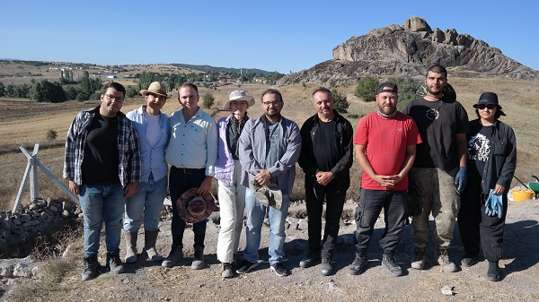 Foto - Tarihe ışık tutmak için gönüllü çalışıyorlar