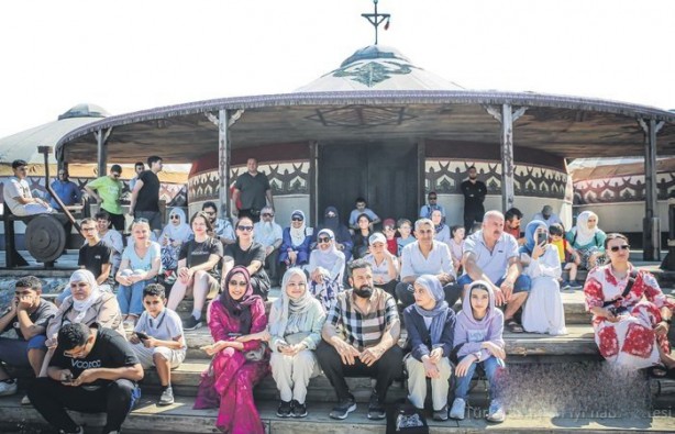 Foto - Tarihe tanıklık edeceksiniz! Bozdağ Film’den bomba Kuruluş Osman hamlesi