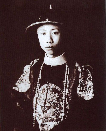 Foto - Tarihe yön verdiler! İşte, çocuk yaşta tahta çıkan hükümdarlar