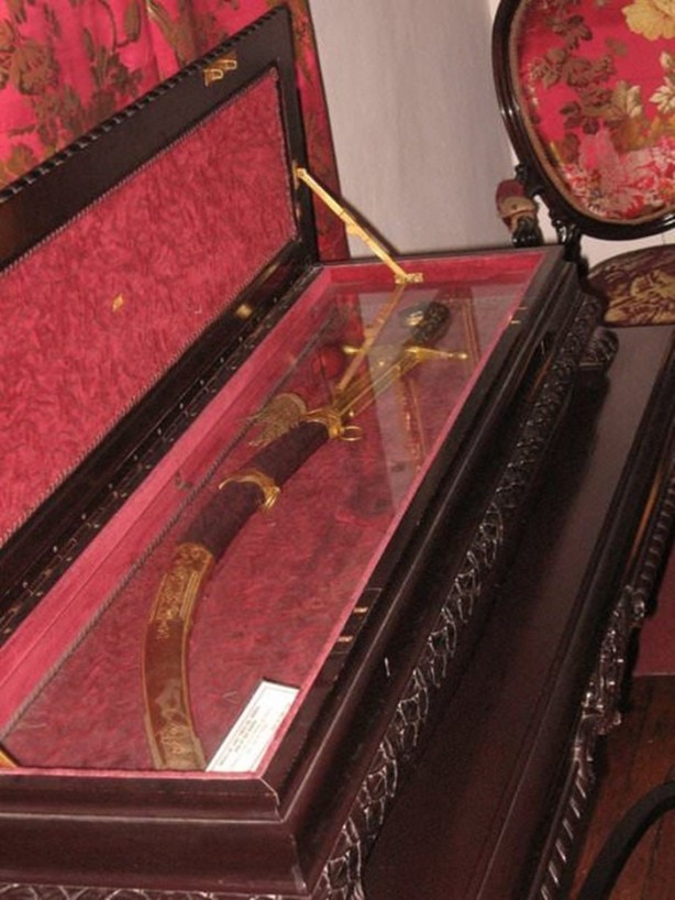 Foto - Tarihe yön veren efsanevi kılıçlar!