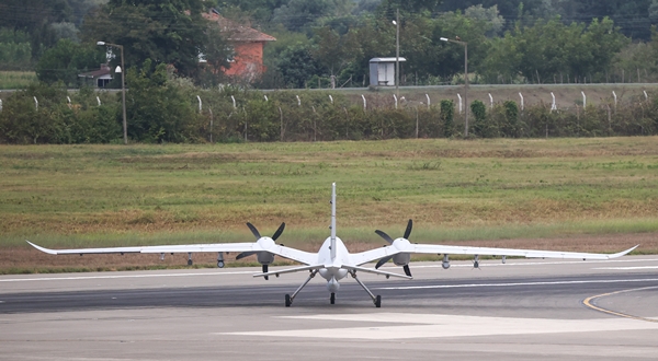 Foto - Tarihi anlar! Selçuk Bayraktar HÜRKUŞ ile uçtu