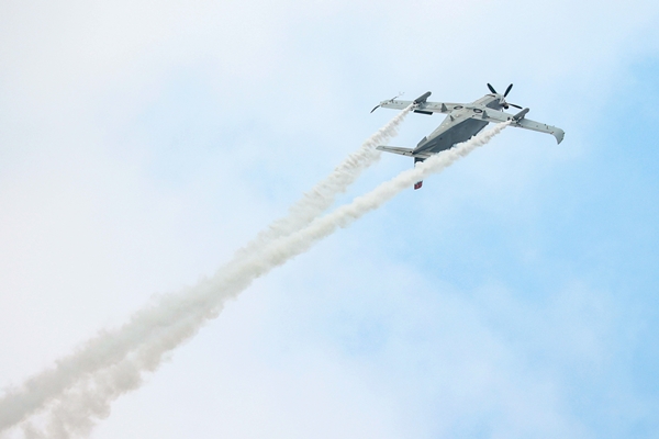 Foto - Tarihi anlar! Selçuk Bayraktar HÜRKUŞ ile uçtu