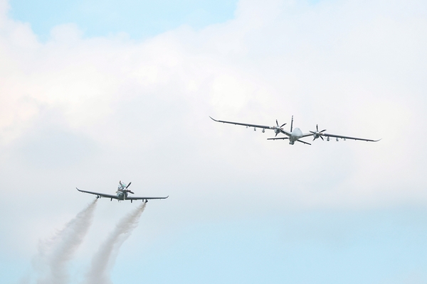 Foto - Tarihi anlar! Selçuk Bayraktar HÜRKUŞ ile uçtu