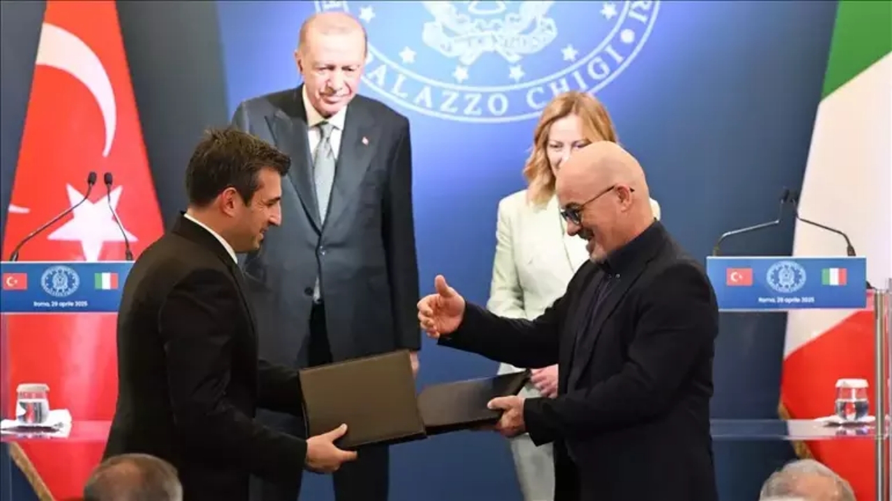 Foto - Tarihi anlaşma sonrası büyük müjde! Selçuk Bayraktar, birilerini çıldırtacak haberi paylaştı