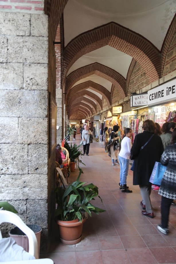 Foto - Tarihi bir çarşı: Koza Han