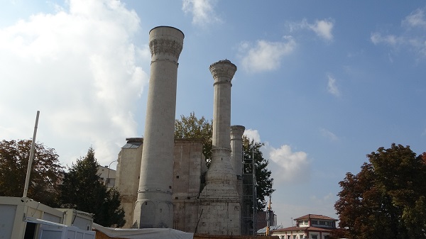 Foto - Tarihi cami depremde yıkılmıştı! 