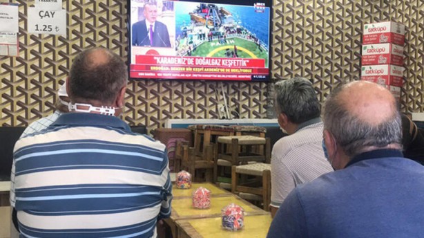 Foto - Tarihi doğalgaz gelişmesi sonrası Türkiye ekran başına kilitlendi! Dikkat çeken anlar