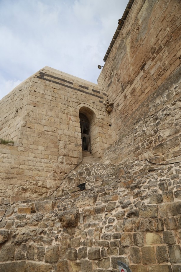 Foto - Tarihi dokusuyla görenleri büyülüyor: Antep Kalesi