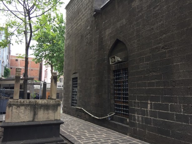 Foto - Tarihi dokusuyla Nebi (Peygamber) Camii